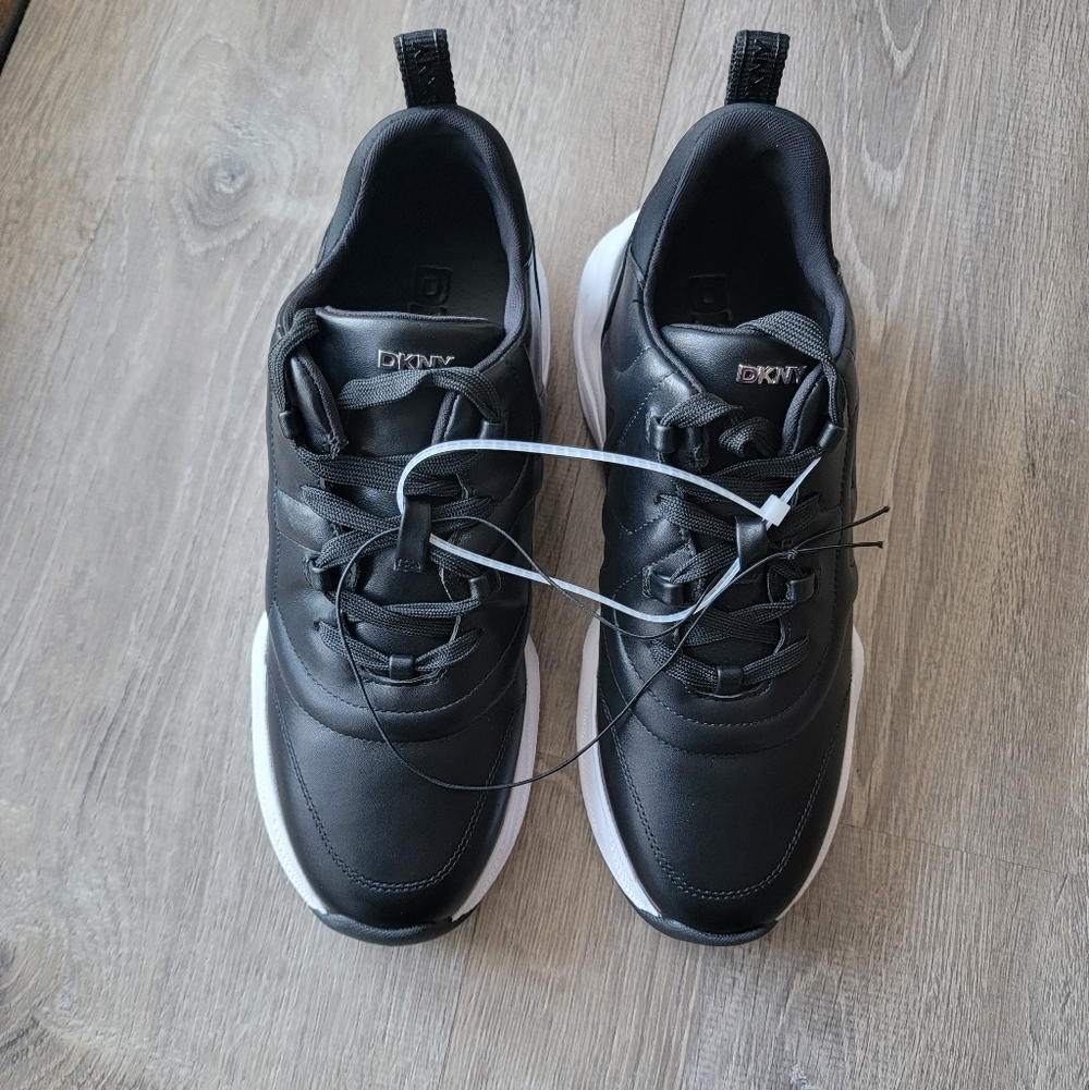 DKNY Women's Nix Lace Up Sneakers